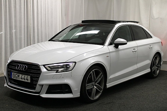 Audi A3 4 of 26