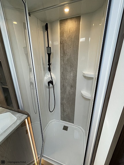 KABE Onyx 630 TDL KS | STOR TOALETT | KOMFORTPAKET | LÅNGBÄDDAR | 22 of 27