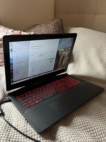 Lenovo laptop 15,6"