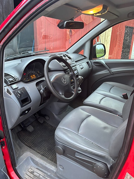 Mercedes-Benz Vito 109 5 of 6