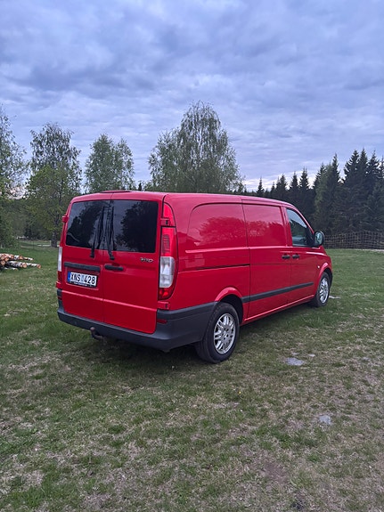 Mercedes-Benz Vito 109 4 of 6