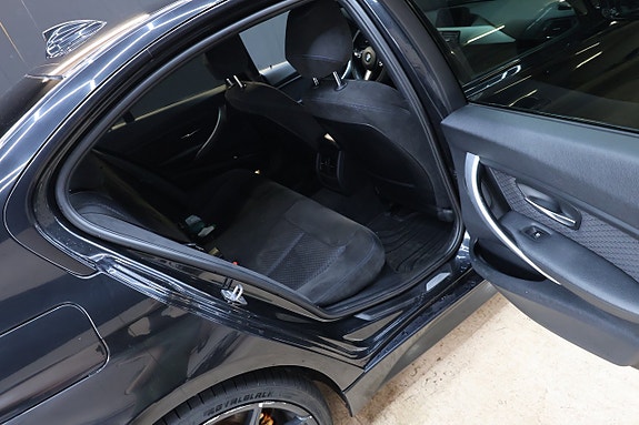 BMW 320d 8 of 9