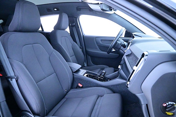 Volvo C40 11 of 27