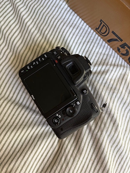 Product image 2 of 9