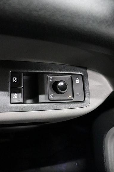 Volkswagen ID. Buzz 15 of 24