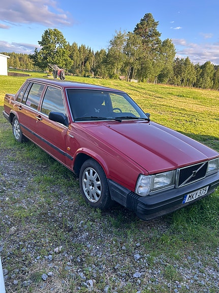 Volvo 740 6 of 8