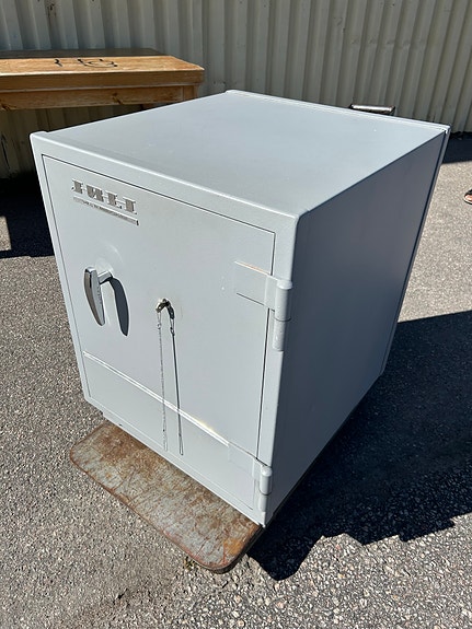 Product image 1 of 6