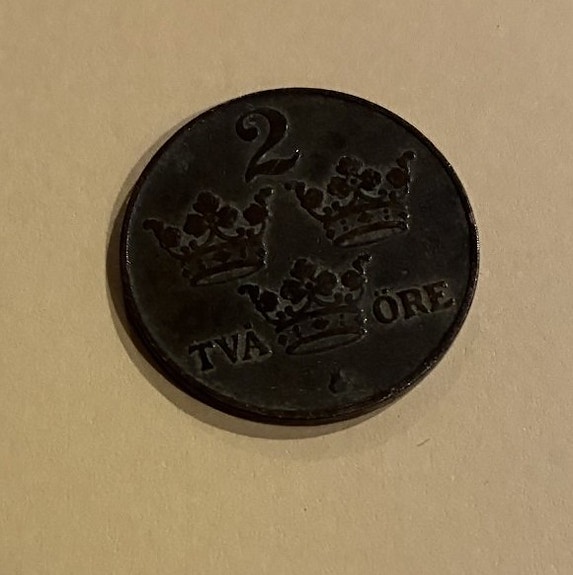 Product image 1 of 2