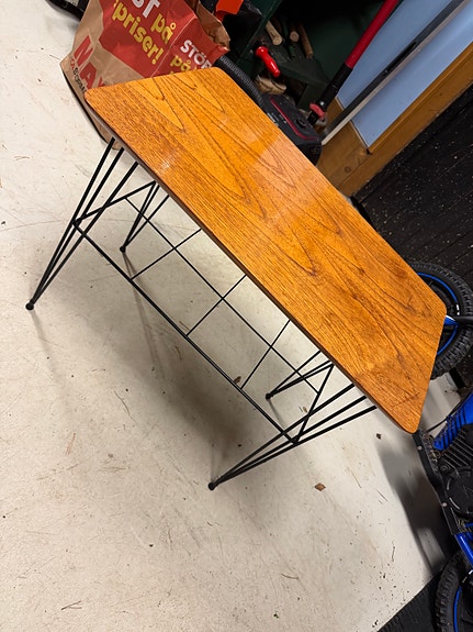 Product image 1 of 5