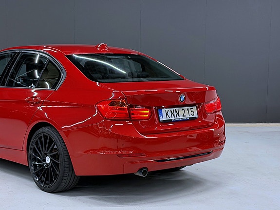 BMW 320d 10 of 14