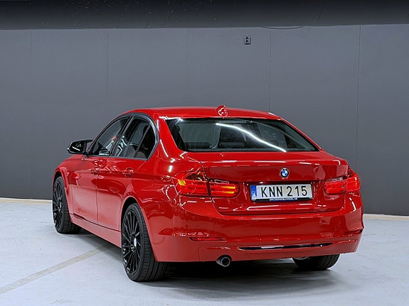 BMW 320d 7 of 14