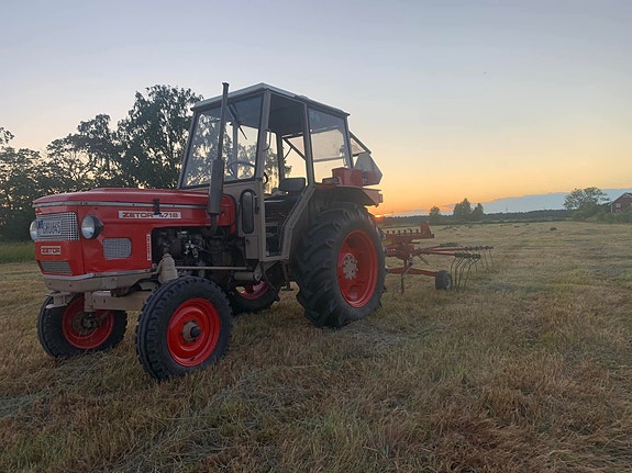 Zetor 4718 4 of 10
