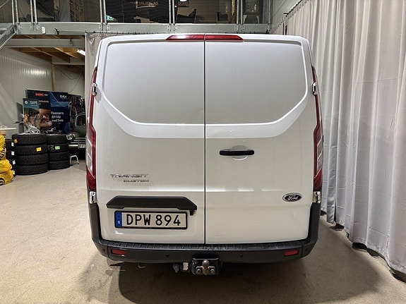 Ford Transit Custom 4 of 28