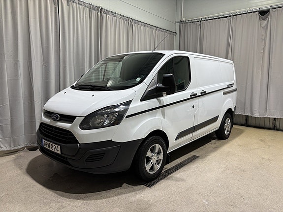 Ford Transit Custom 8 of 28