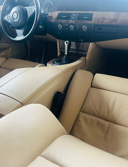 BMW 535d 4 of 5
