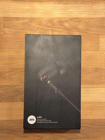 Product image 1 of 3