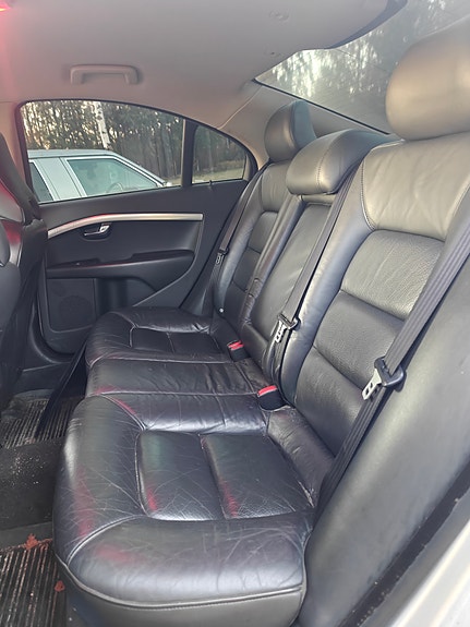 Volvo S80 8 of 8