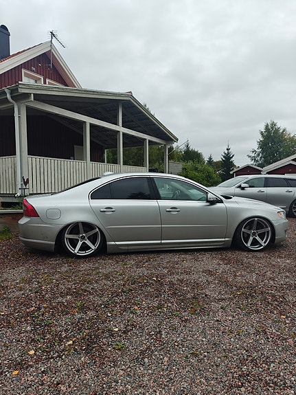 Volvo S80 4 of 8
