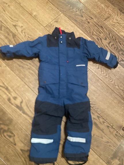 Product image 1 of 2