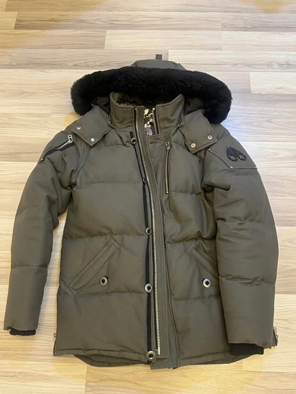 Product image 1 of 3