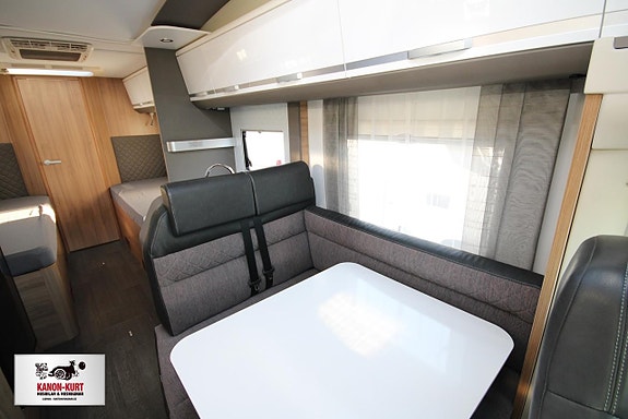 Adria Coral Supreme 670 SLT 3 of 14