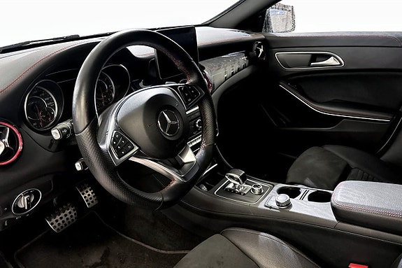 Mercedes-Benz AMG GT Black Series 5 of 9