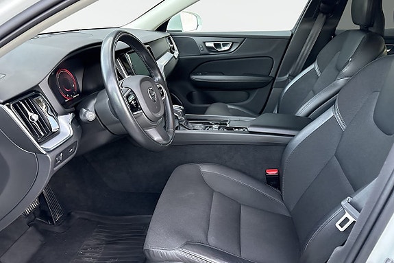 Volvo V60 7 of 23