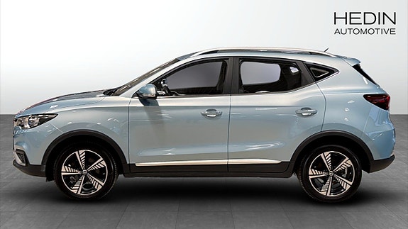 MG ZS EV 6 of 13