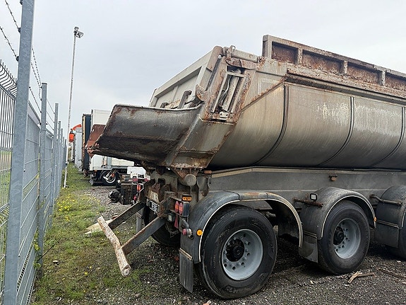 Tipptrailer CARNEHL SANH KIPPER 3 of 5