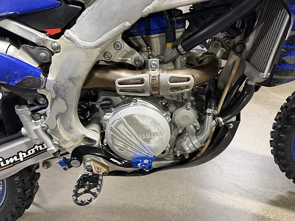 Yamaha YZ250F 2 of 8