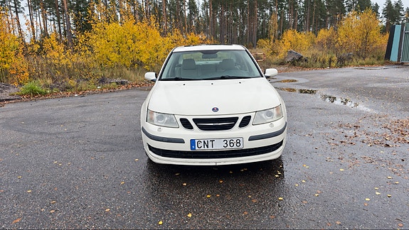 Saab 9-3 4 of 10