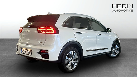 Kia Niro 2 of 9