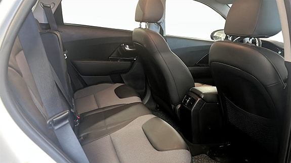 Kia Niro 5 of 9