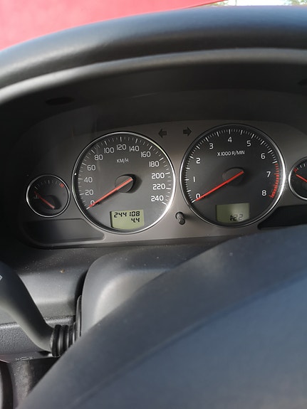 Volvo V40 4 of 6