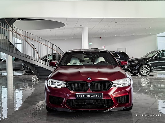 BMW M5 3 of 24