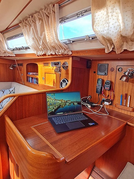 Hallberg-Rassy 342 14 of 24