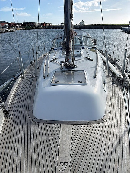 Hallberg-Rassy 342 3 of 24
