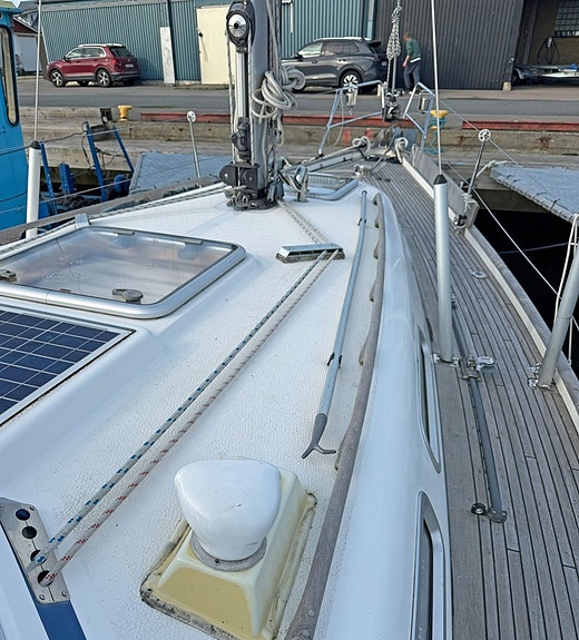 Hallberg-Rassy 342 9 of 24