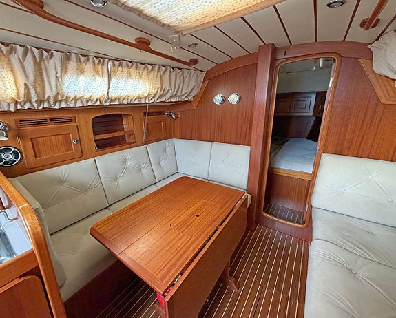 Hallberg-Rassy 342 15 of 24