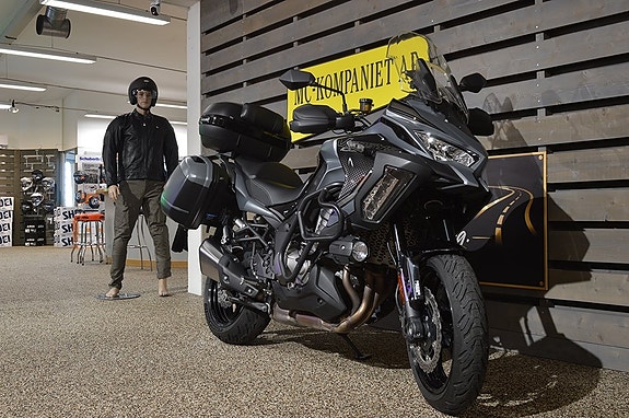 Kawasaki Versys 1000 S Grand tourer 2 of 6