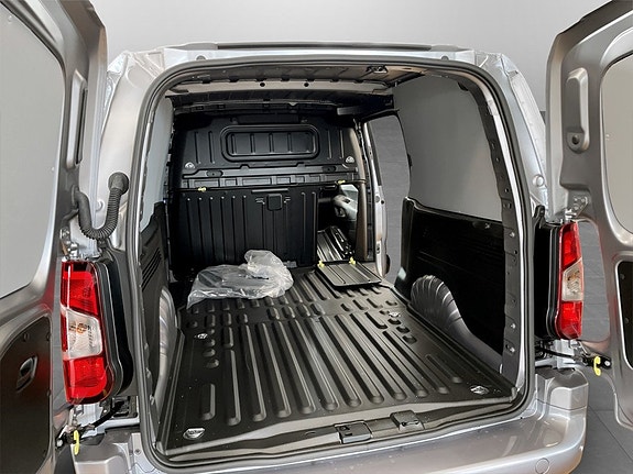 Opel Combo 8 of 23