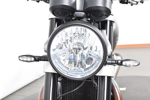 Triumph Speed Twin 1200 ABS Mycket fint skick 5 of 18