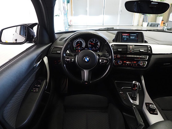 BMW 120d 16 of 24