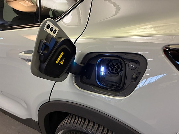 Volvo C40 15 of 22