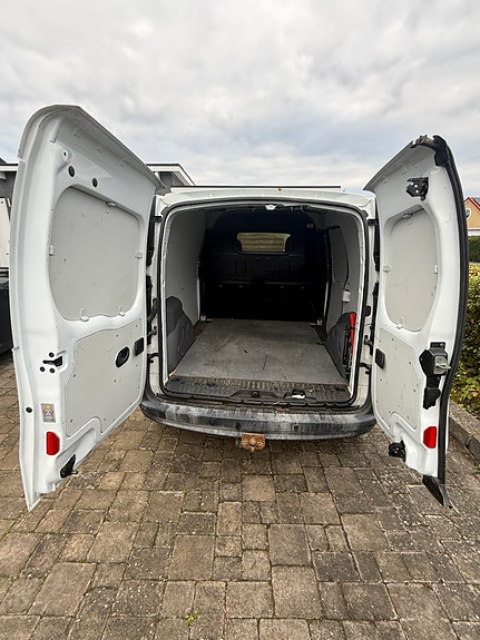 Renault Kangoo Express 11 of 14