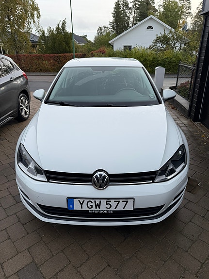 Volkswagen Golf VII