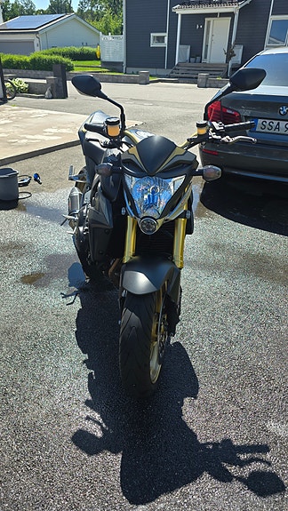Honda CB1000R 6 of 11