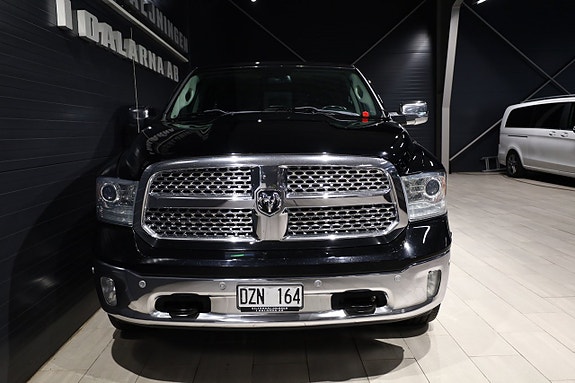 Dodge RAM 1500 2 of 12