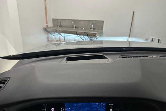 Volvo XC60 30 of 30