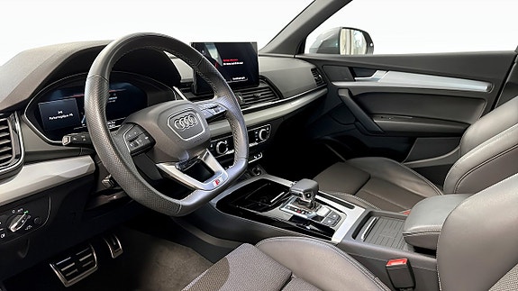 Audi Q5 7 of 16